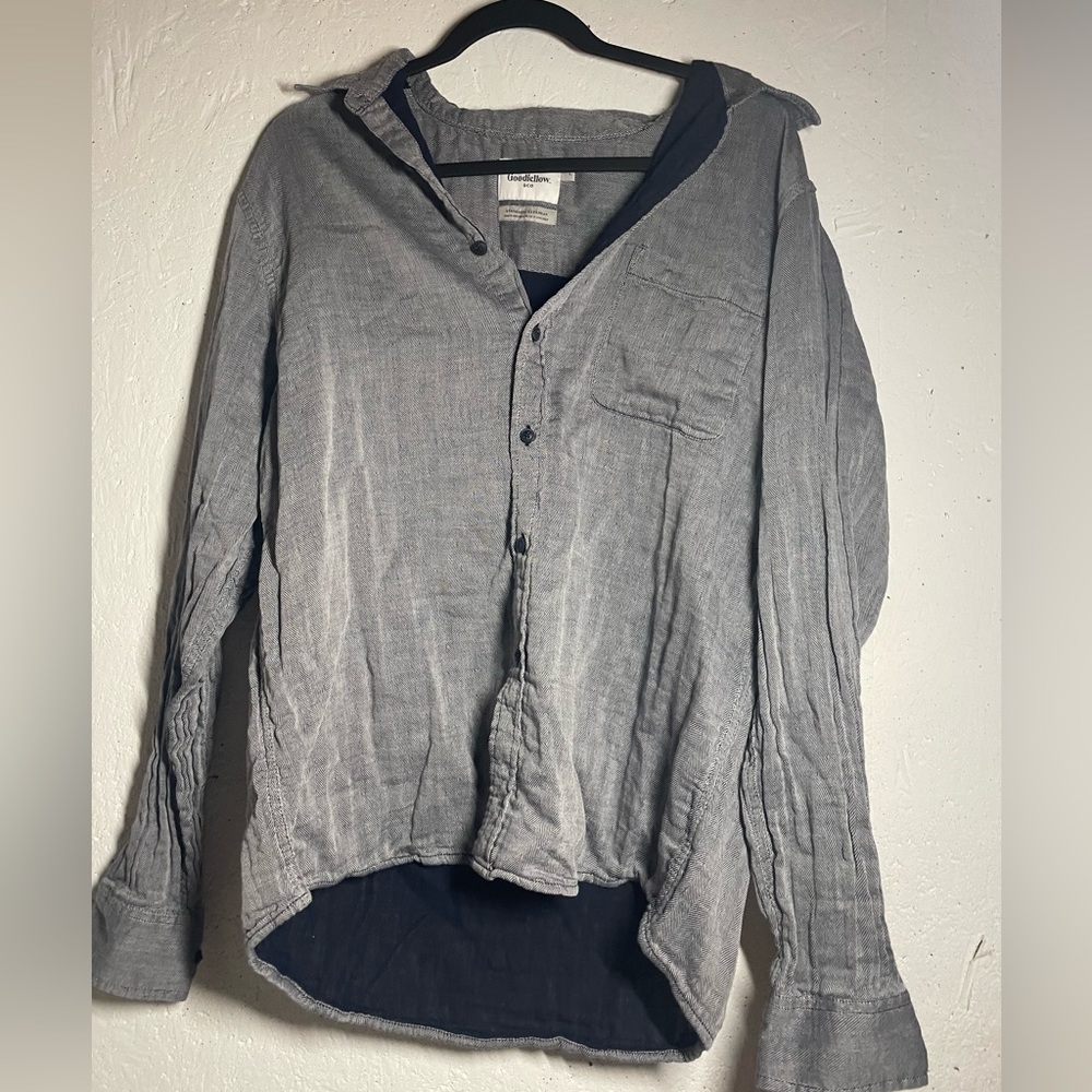 Goodfellow & Co Men’s Standard Gray Button-Up - Size L
